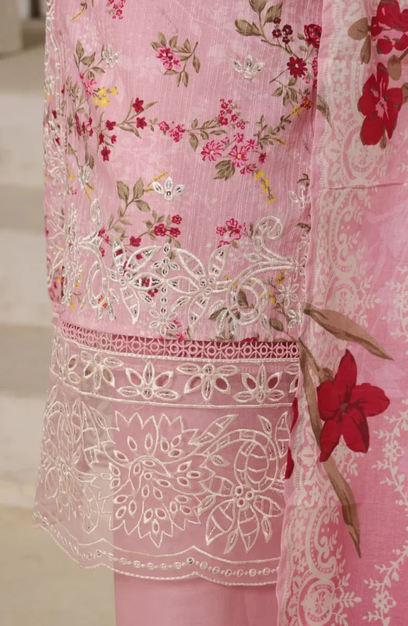 SadabaharRTWSignatureFestiveCollection2025Vol-02_0026_Layer25