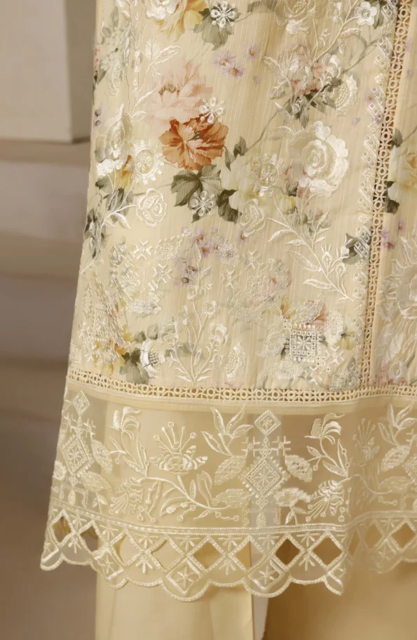 SadabaharRTWSignatureFestiveCollection2025Vol-02_0036_Layer15