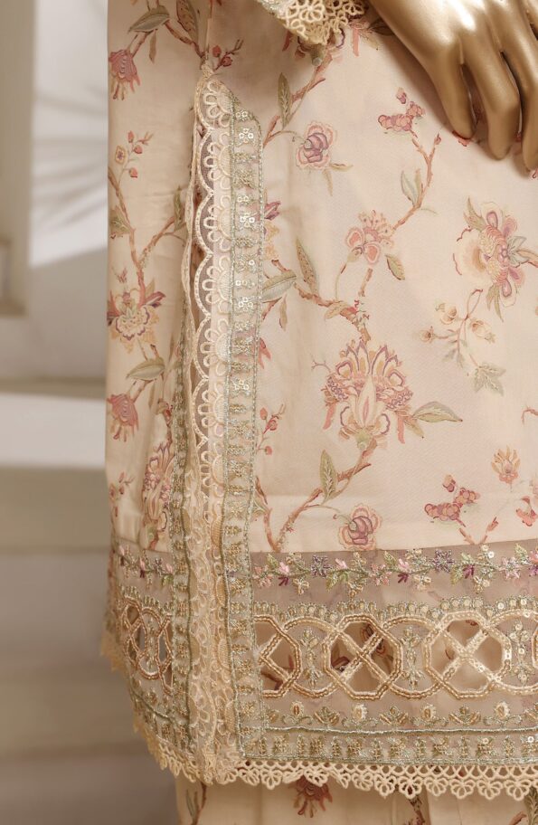 SadabaharRTWSignatureFestiveCollection2025Vol-02_0046_Layer5
